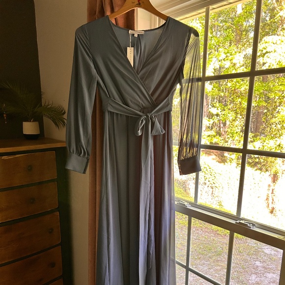 Maxi Flowy Gown by Baltic Born NWT - Picture 1 of 5